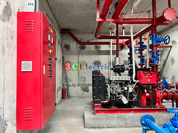 cung cấp tủ điện điều khiển cho FPT
