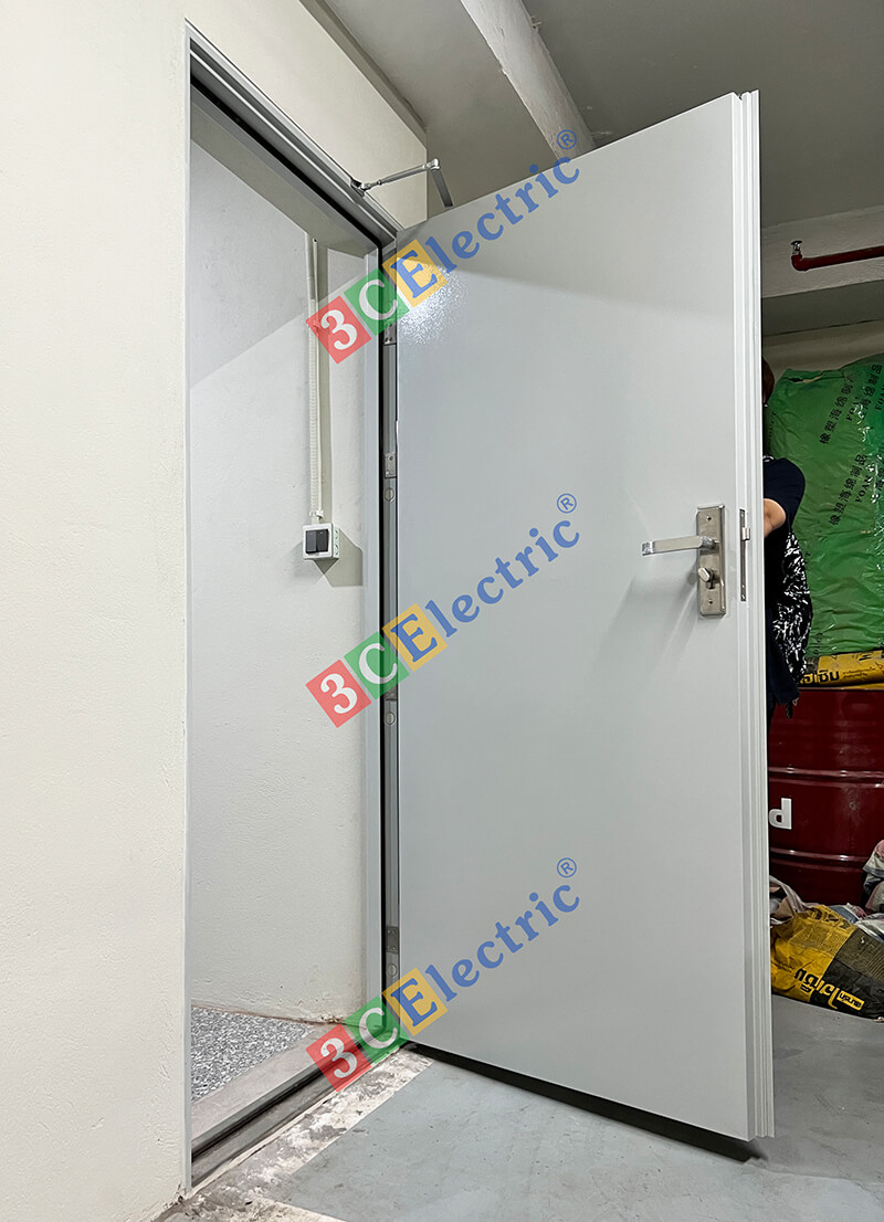 cửa thoát hiểm chống cháy cửa thoát hiểm chống cháy