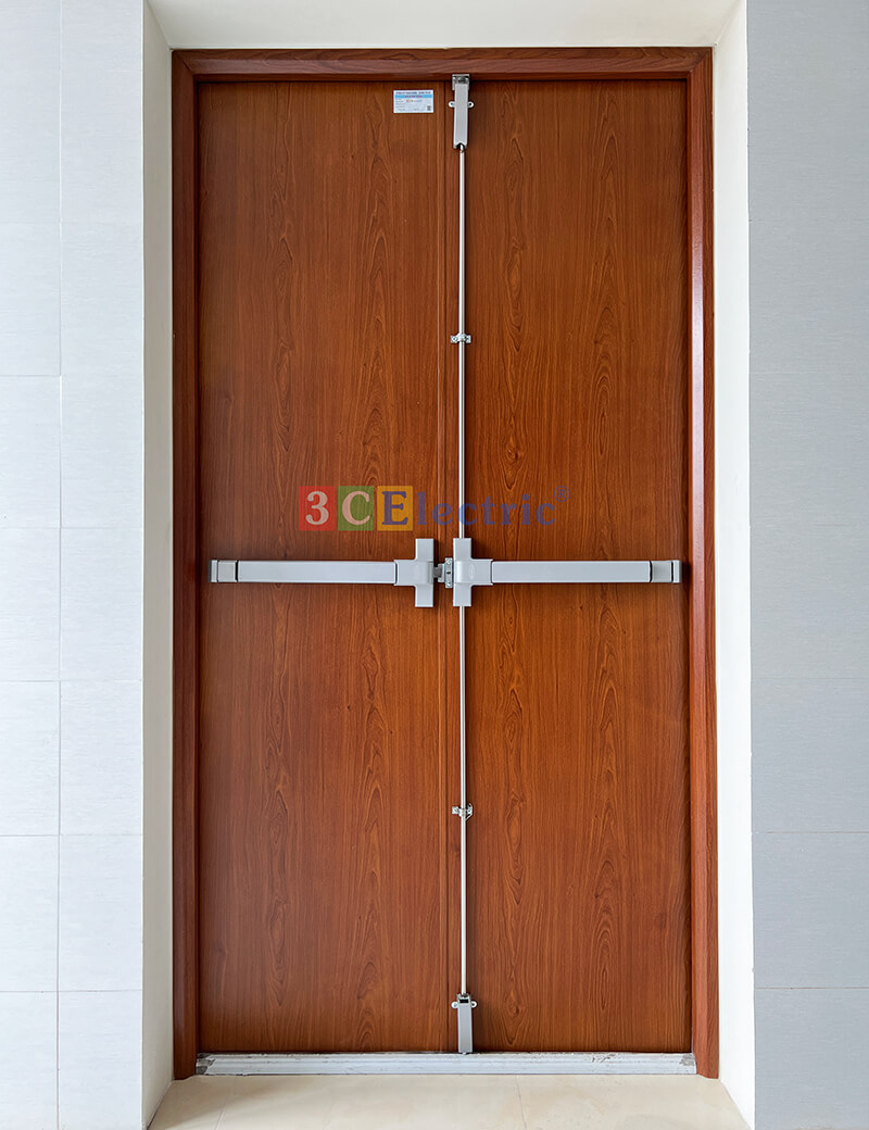 cửa thép chống cháy vân gỗ thoát hiểm cửa thép chống cháy vân gỗ thoát hiểm